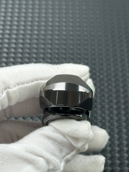 Libra Zirconium Polished