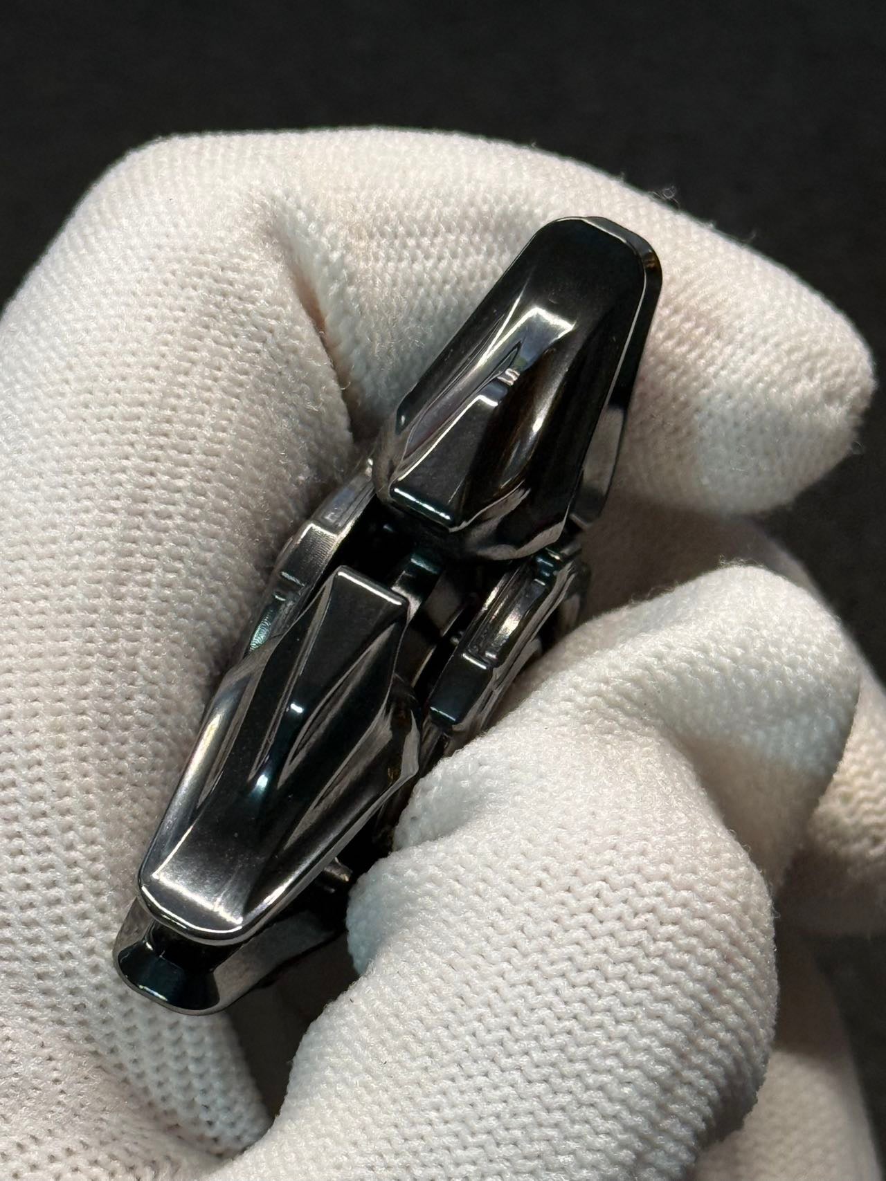 Sandblasted Medusa 2.0 Zirconium
