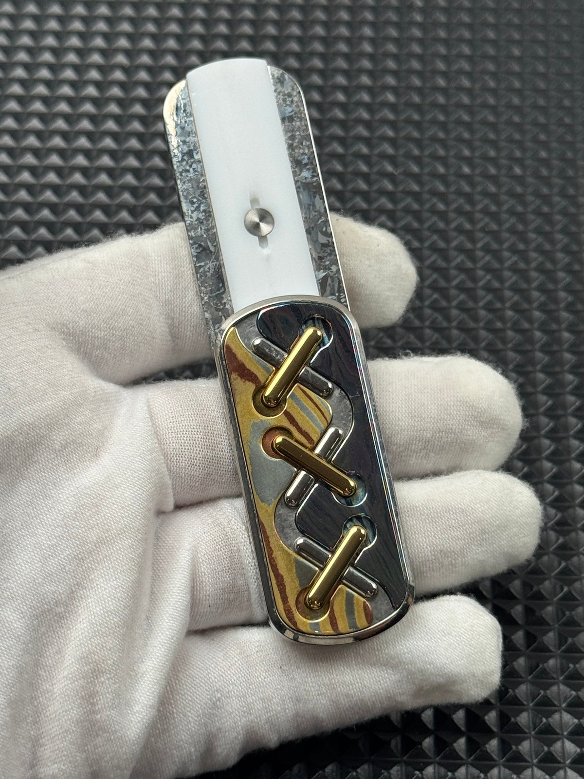 Razor Edge Crystallized Titanium