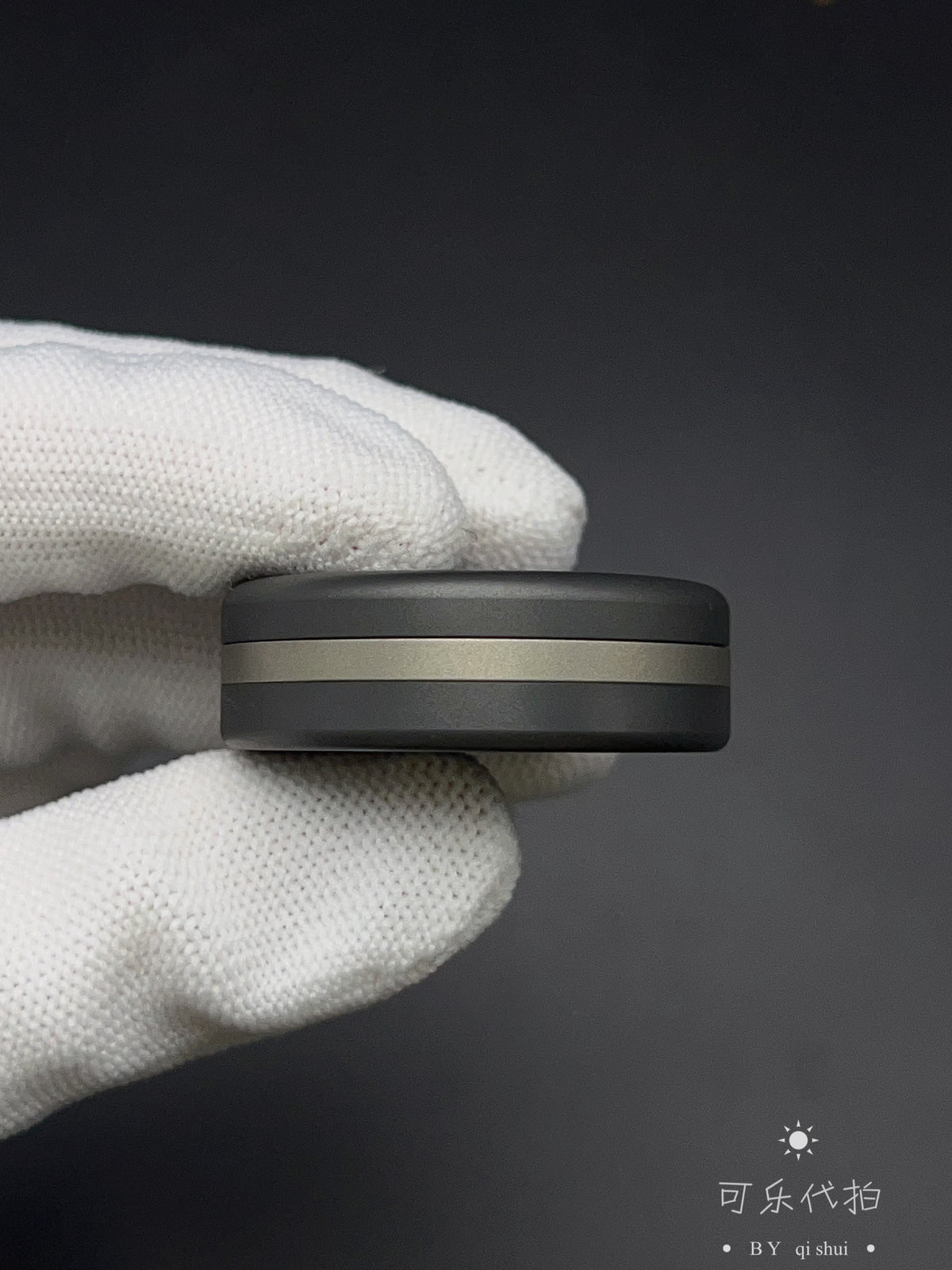 Pig Zirconium