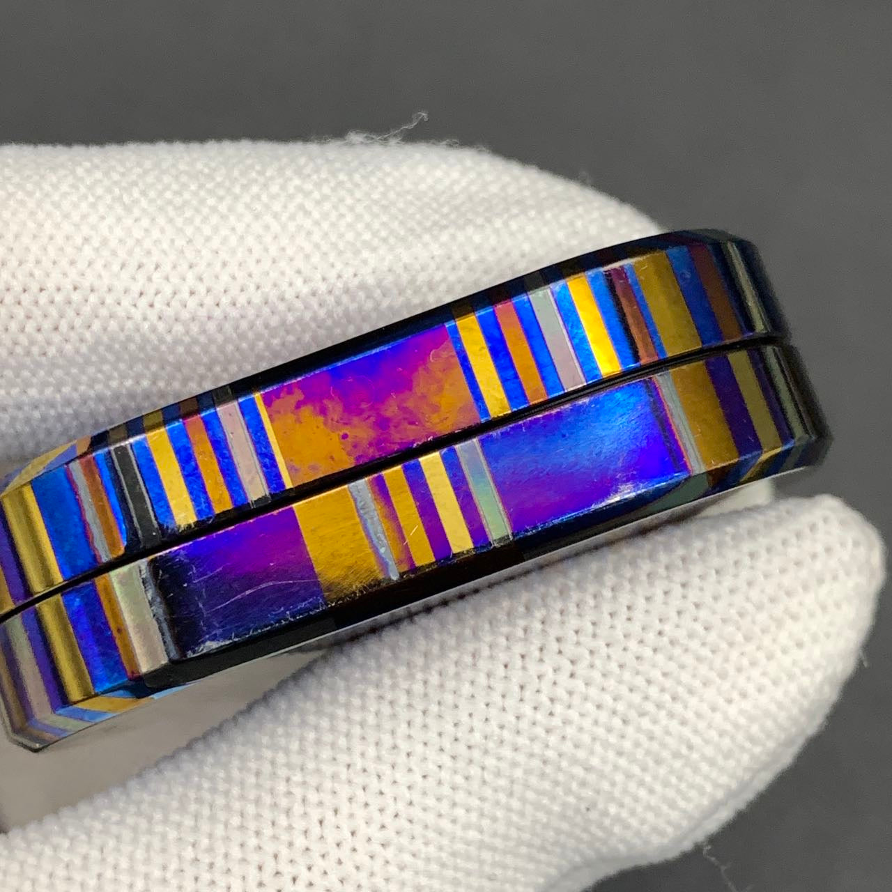 F2 Zircuti