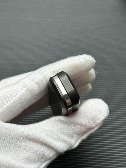 Eraser Titanium