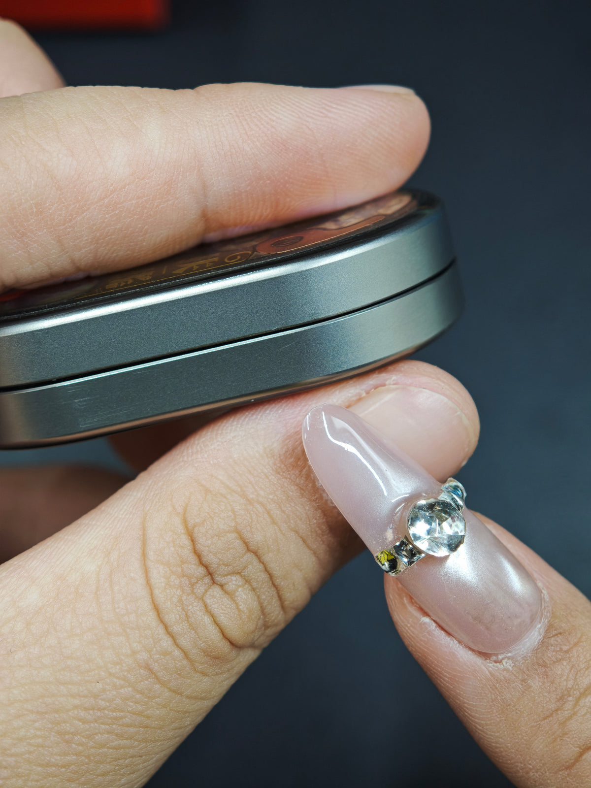 FuYao Titanium Resin-Sealed