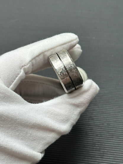 F2.8 Crystallized Titanium