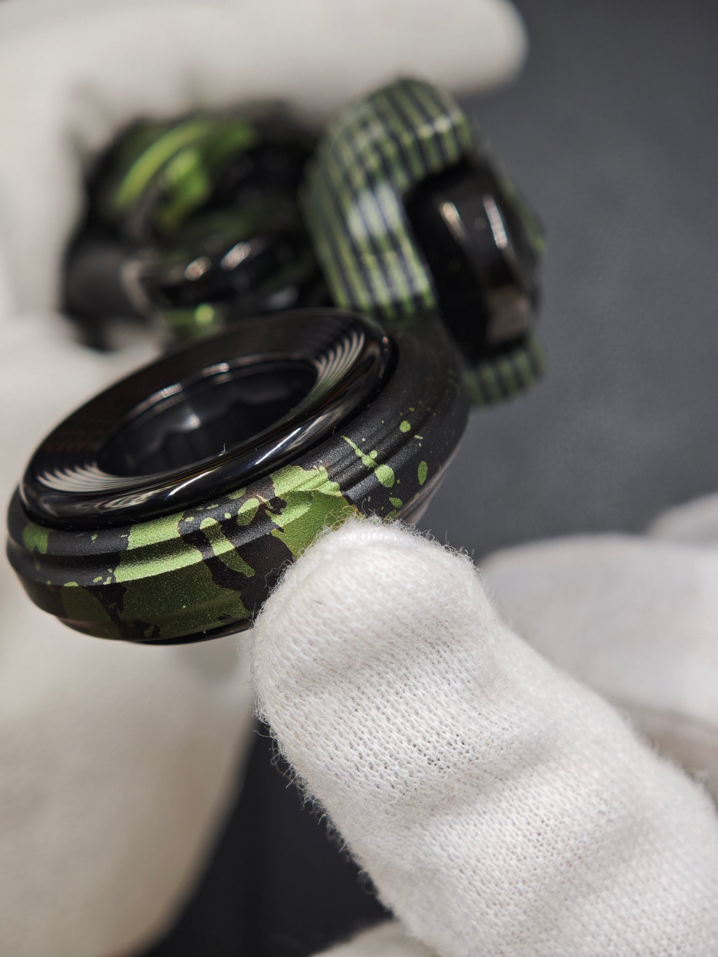 EXOSKELETON G10 Green Black Bone Core Stainless Steel