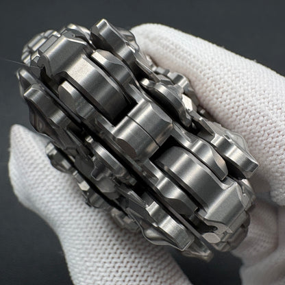 SEQUENCE EDC Dijiang Shell Opening Titanium