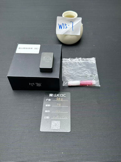 Mute Zirconium