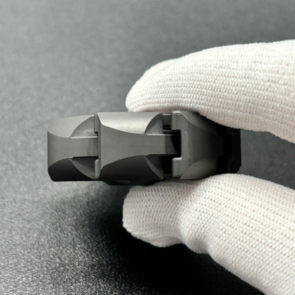 Eight Armor Initial Link Zirconium