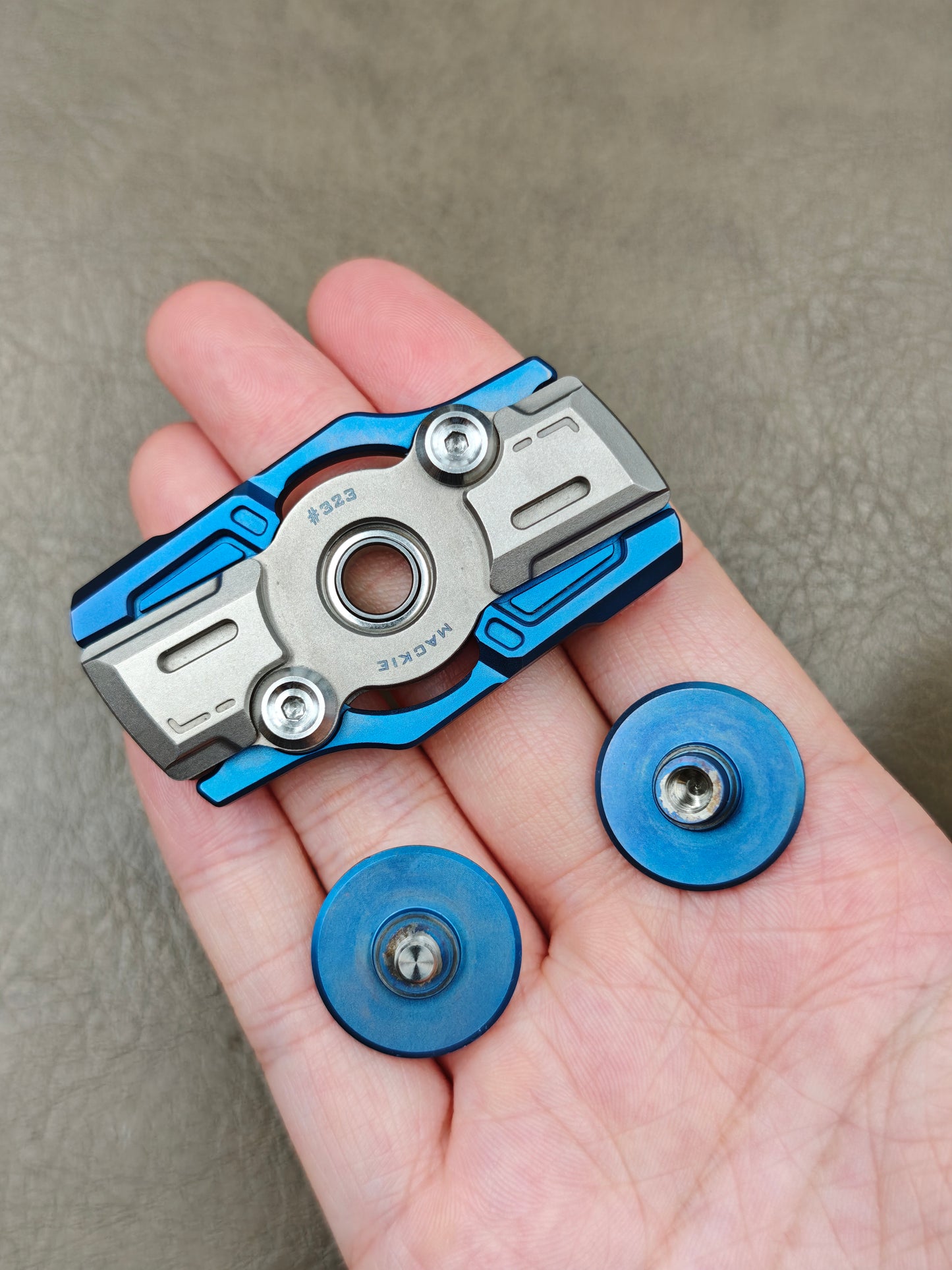 RX 02 Titanium