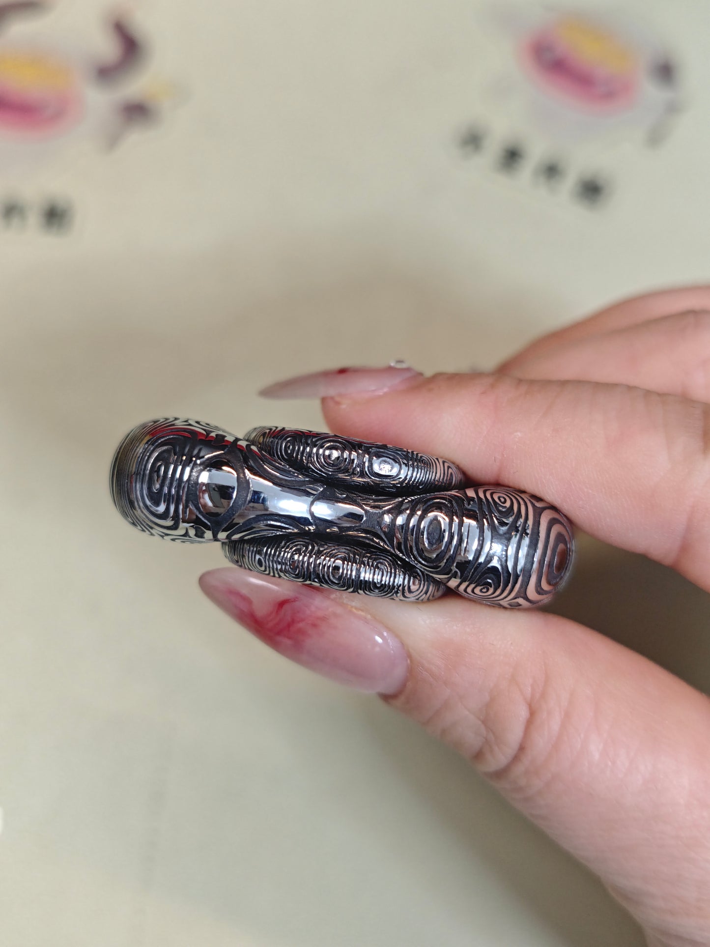 Two-Leaf Cell Damasteel