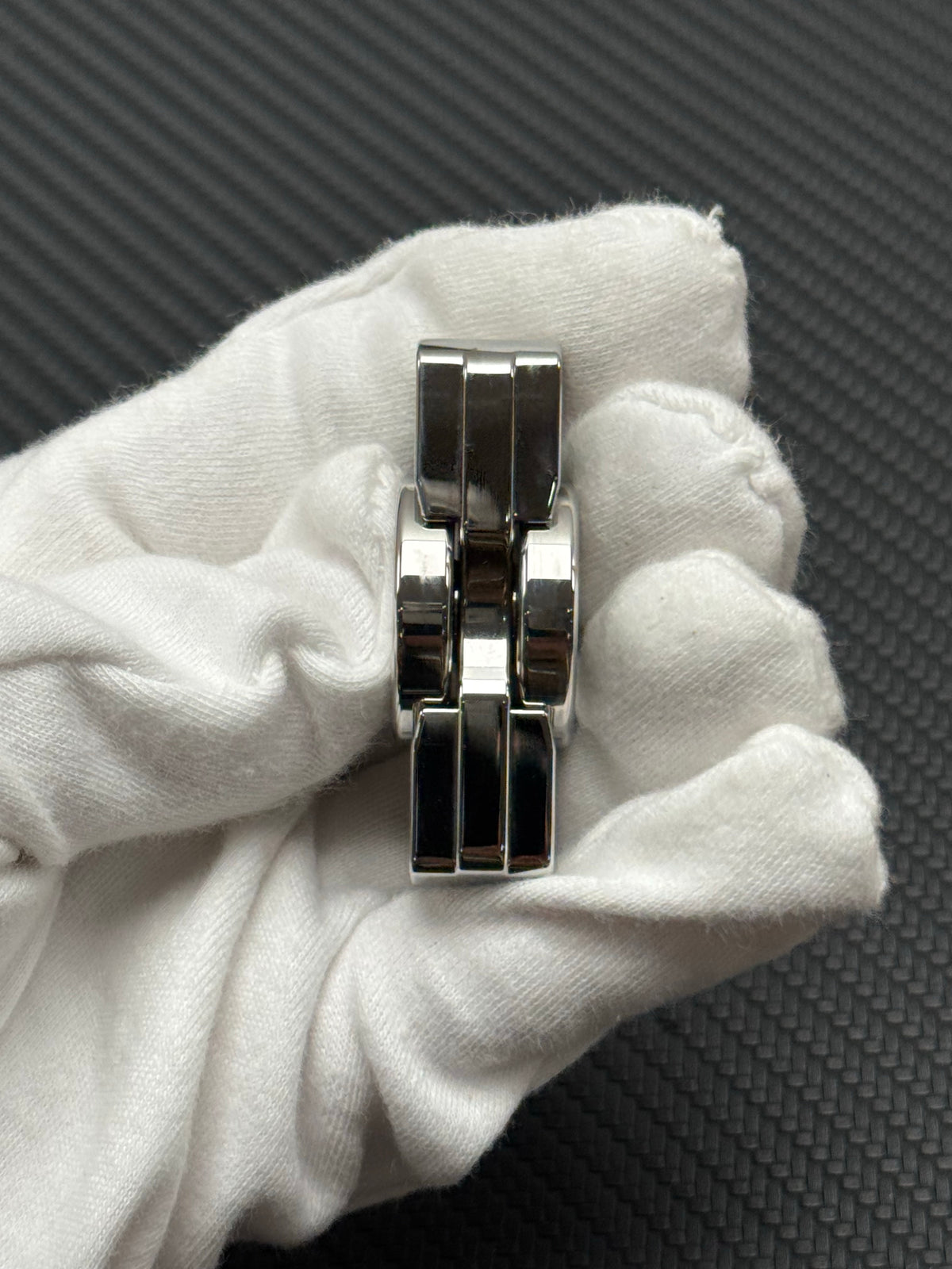 Moon M2 Stainless Steel