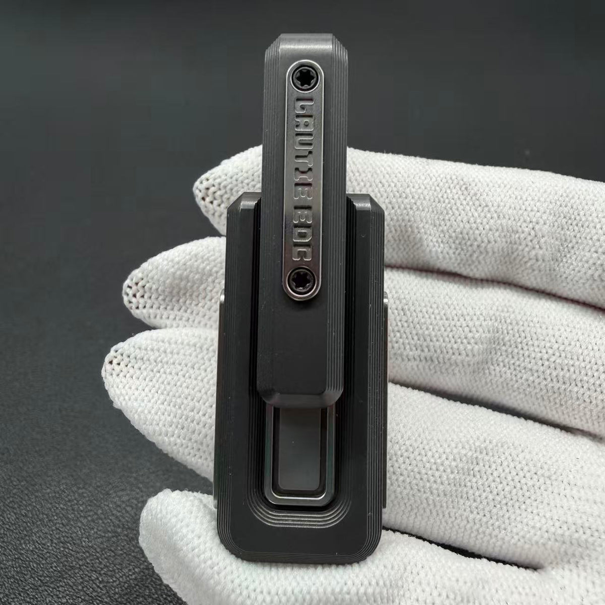 X Lock Zirconium