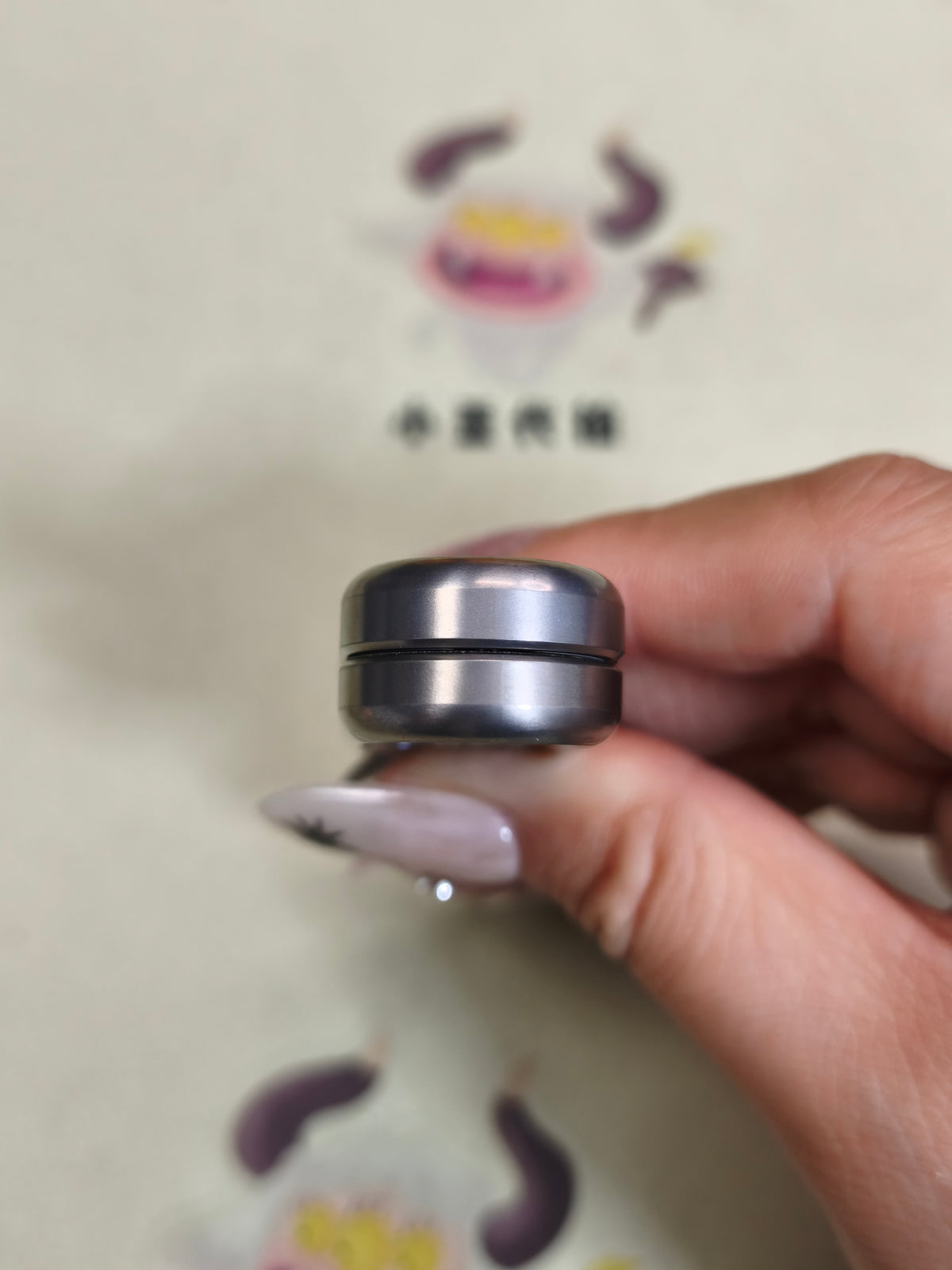 Top B Titanium