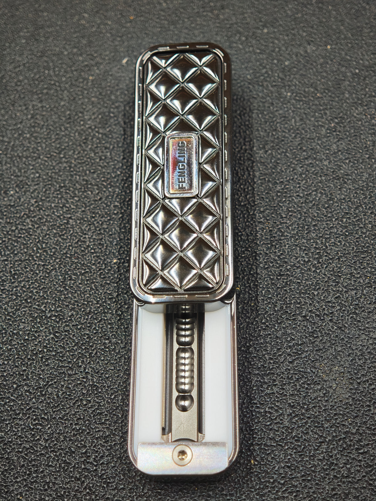 Feng Ling Zirconium