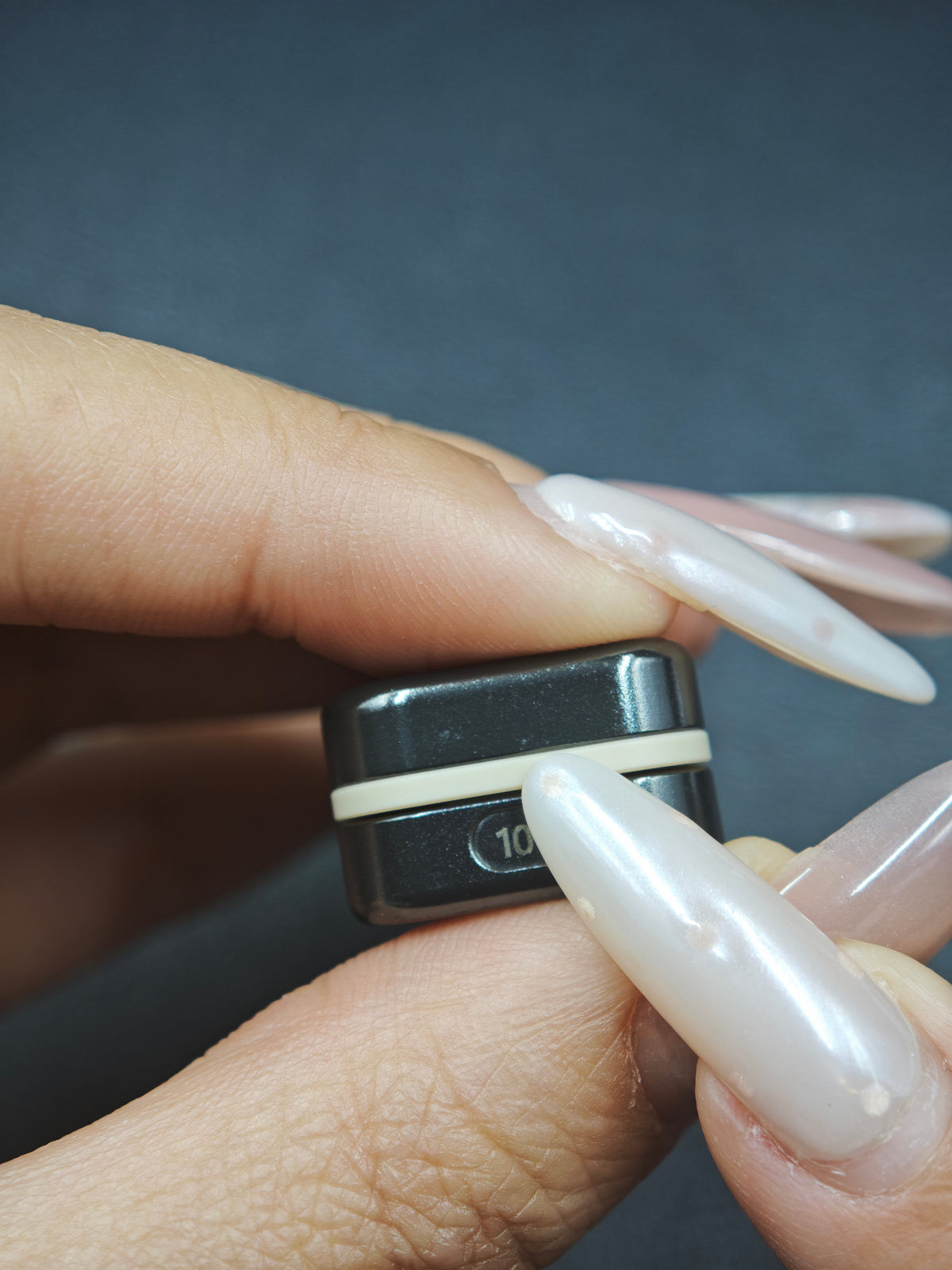 Snake Zirconium