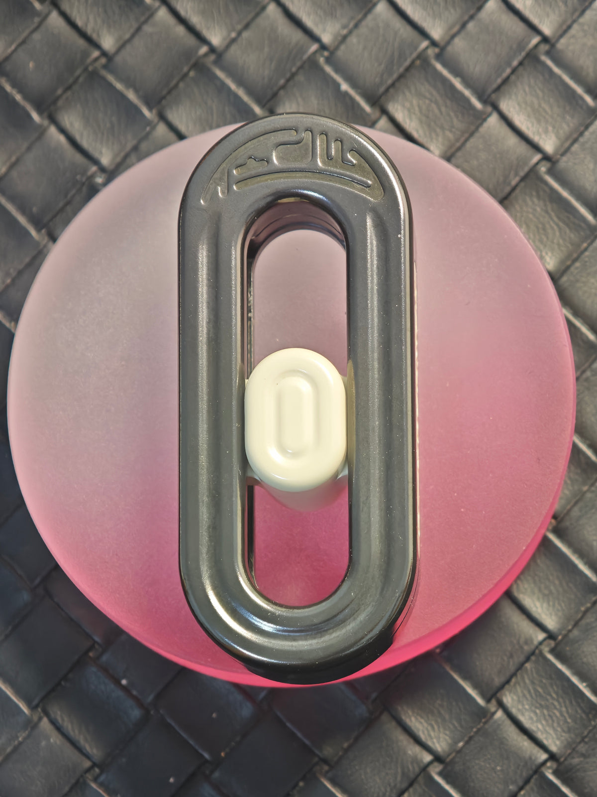 Kong Zirconium