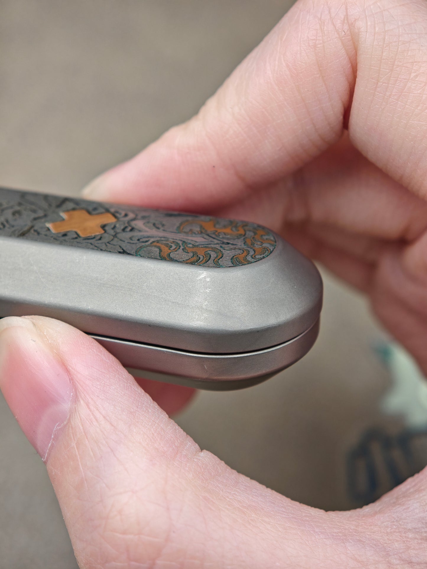 Axis Zirconium
