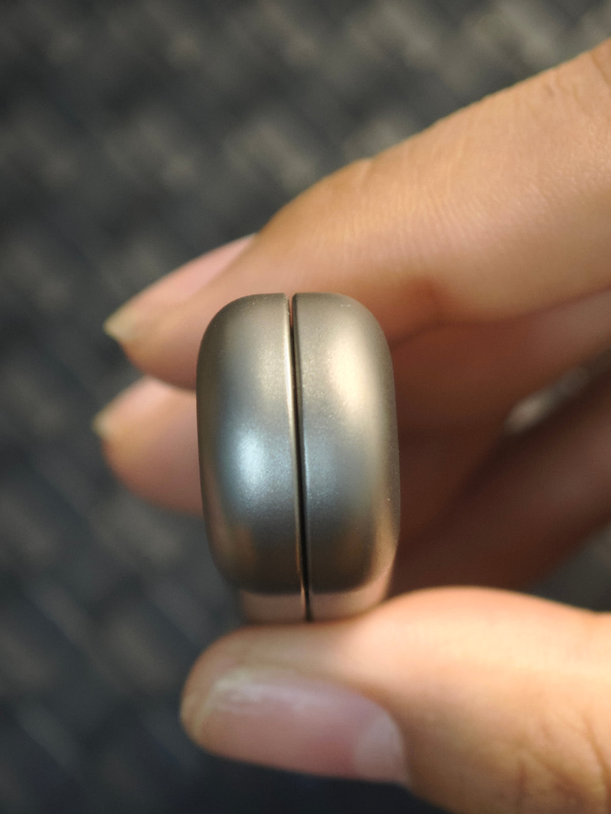 Floating Cloud Titanium Limited Edition