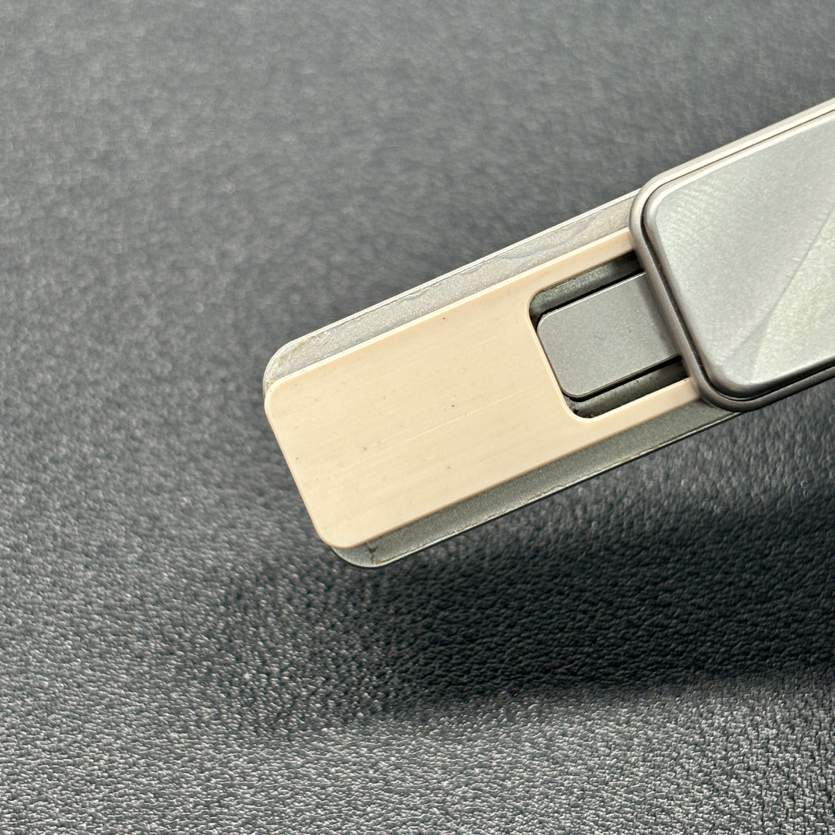 Bond Stainless Steel Limited Edition