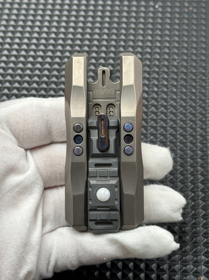FALCON ESCORT CRUISER Titanium