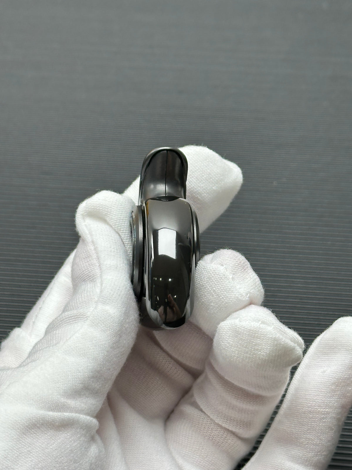 Liquid Flash Zirconium Oil Slick