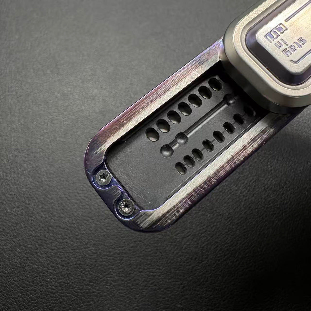 Eraser Titanium