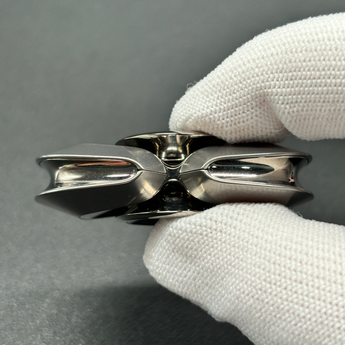 Lentic Stainless Steel