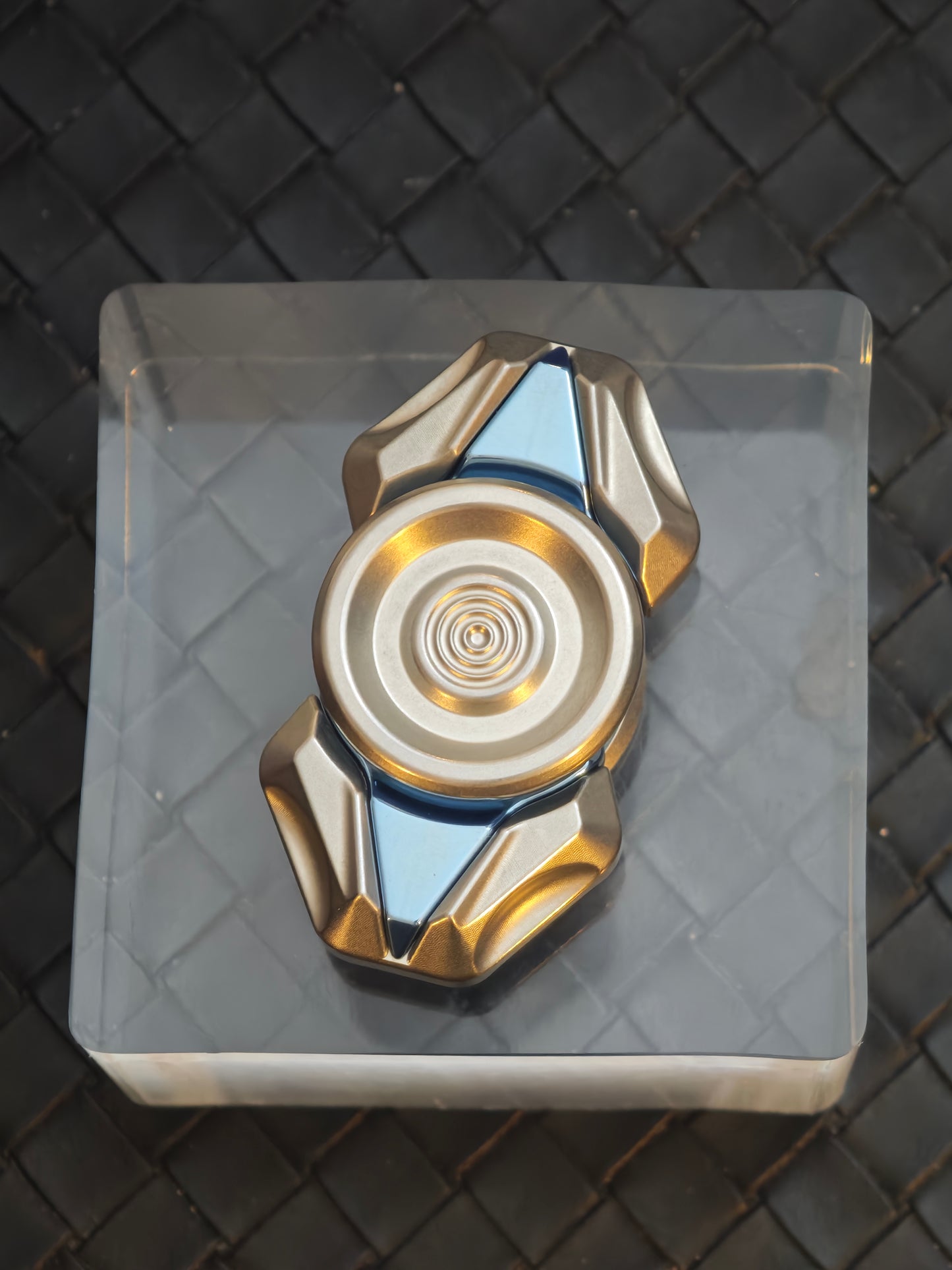 Spin Stainless Steel Titanium