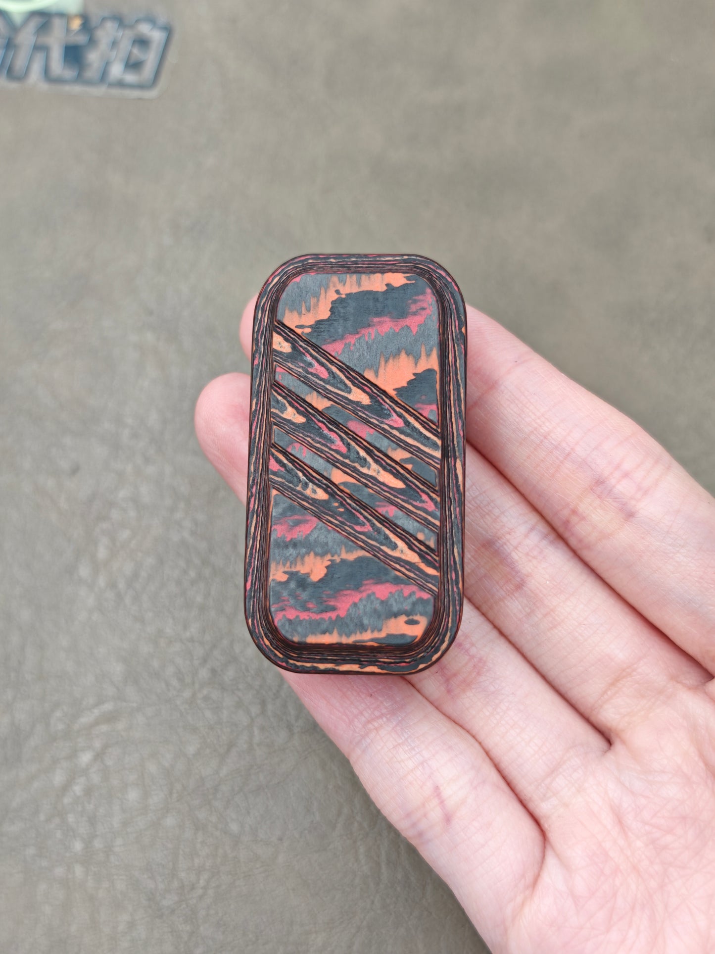 Lucky Candy Carbon Damascus