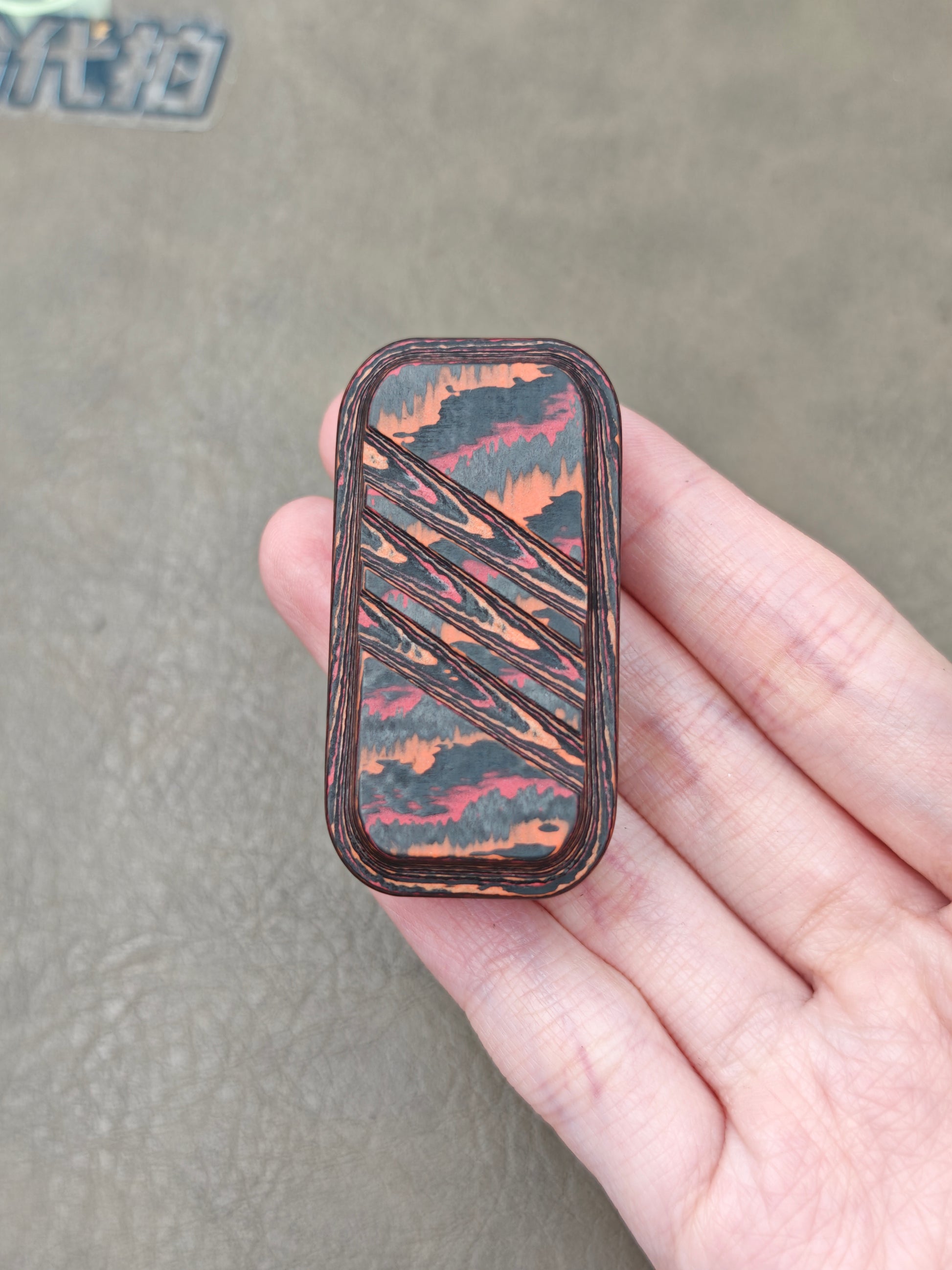 Lucky Candy Carbon Damascus