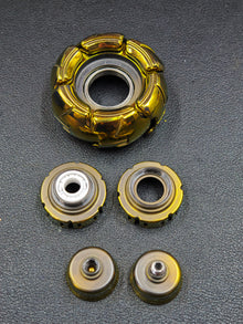 Pillbug Shell Opening Zirconium Gold Plated
