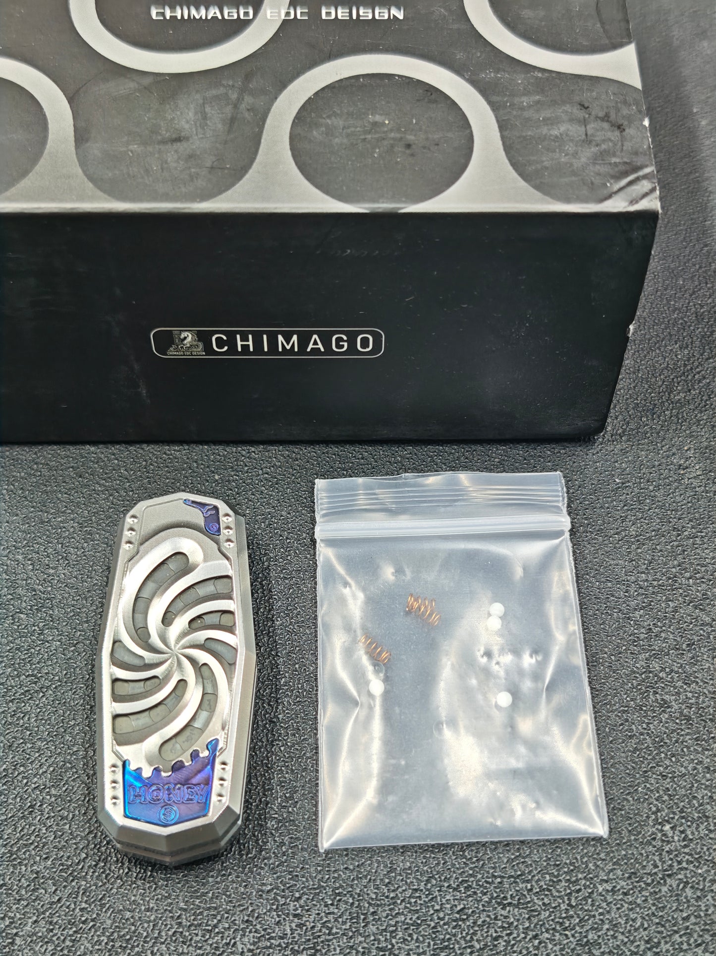 Monolith Titanium Stainless Steel
