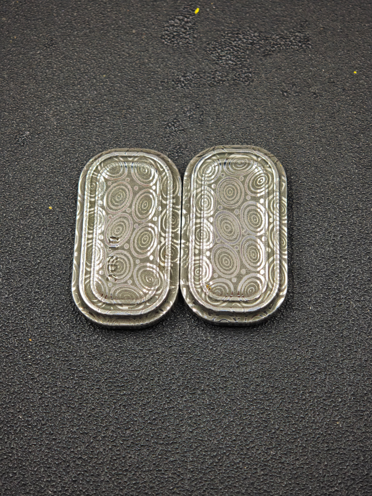 No.11 Shell Stainless Steel Stonewashed Engraved