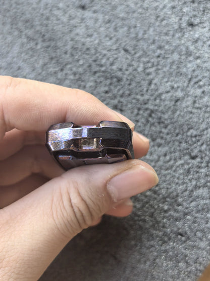 Thousand machines Titanium