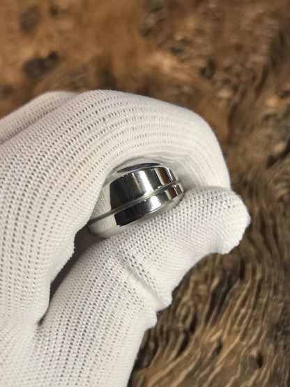 Popping Stainless Steel