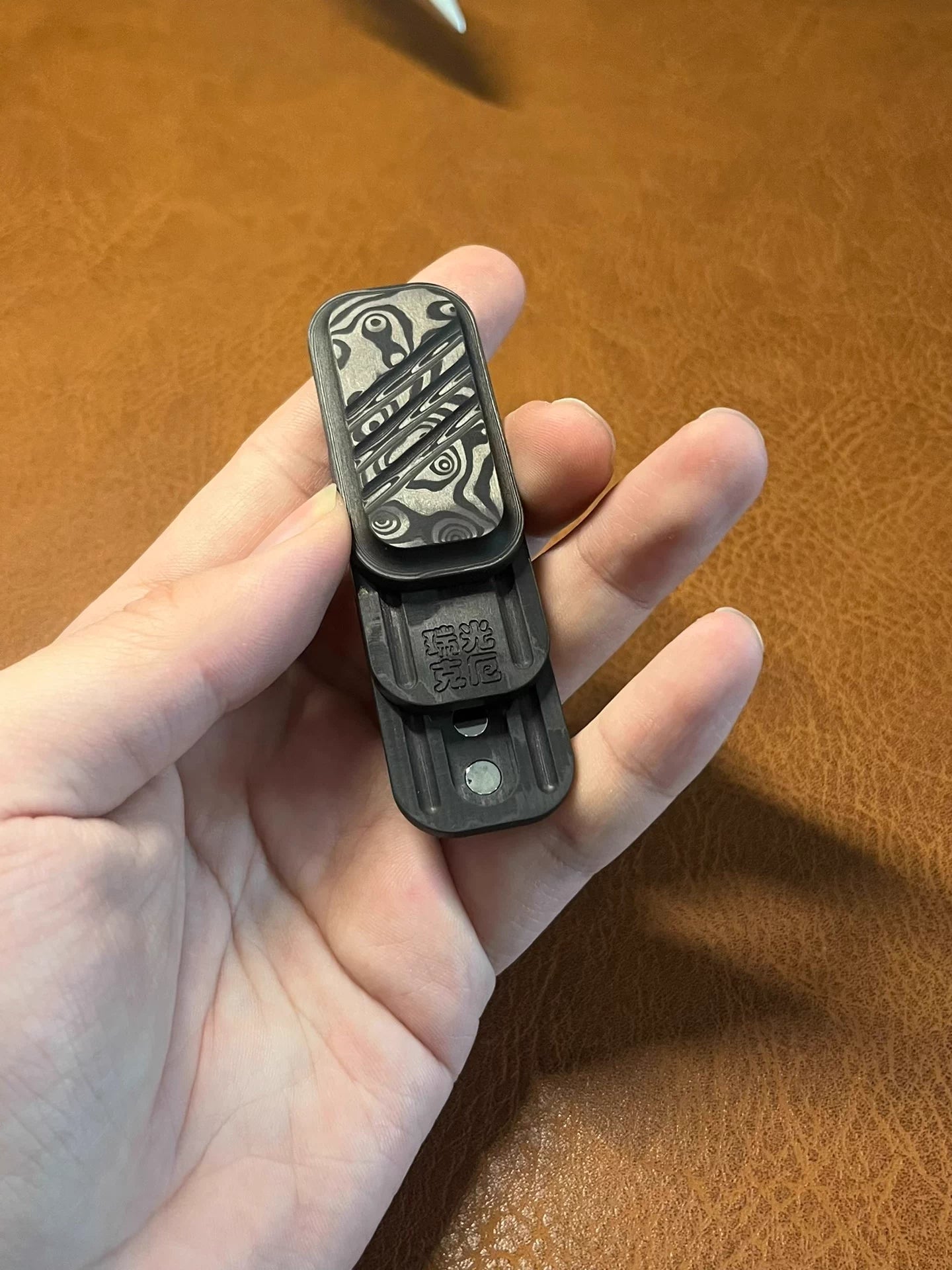 Lucky Candy Carbon Fiber