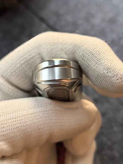 Popping Stainless Steel