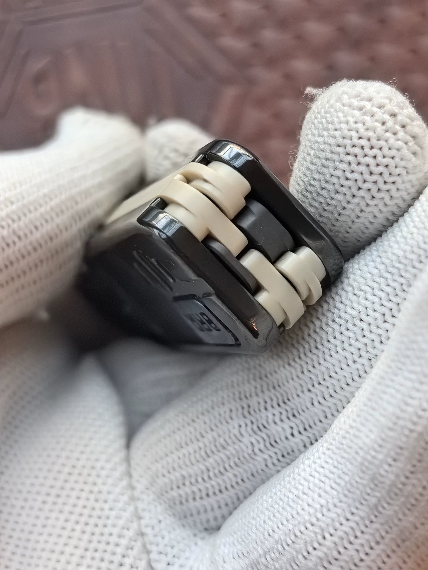 Snake Ejector Zirconium