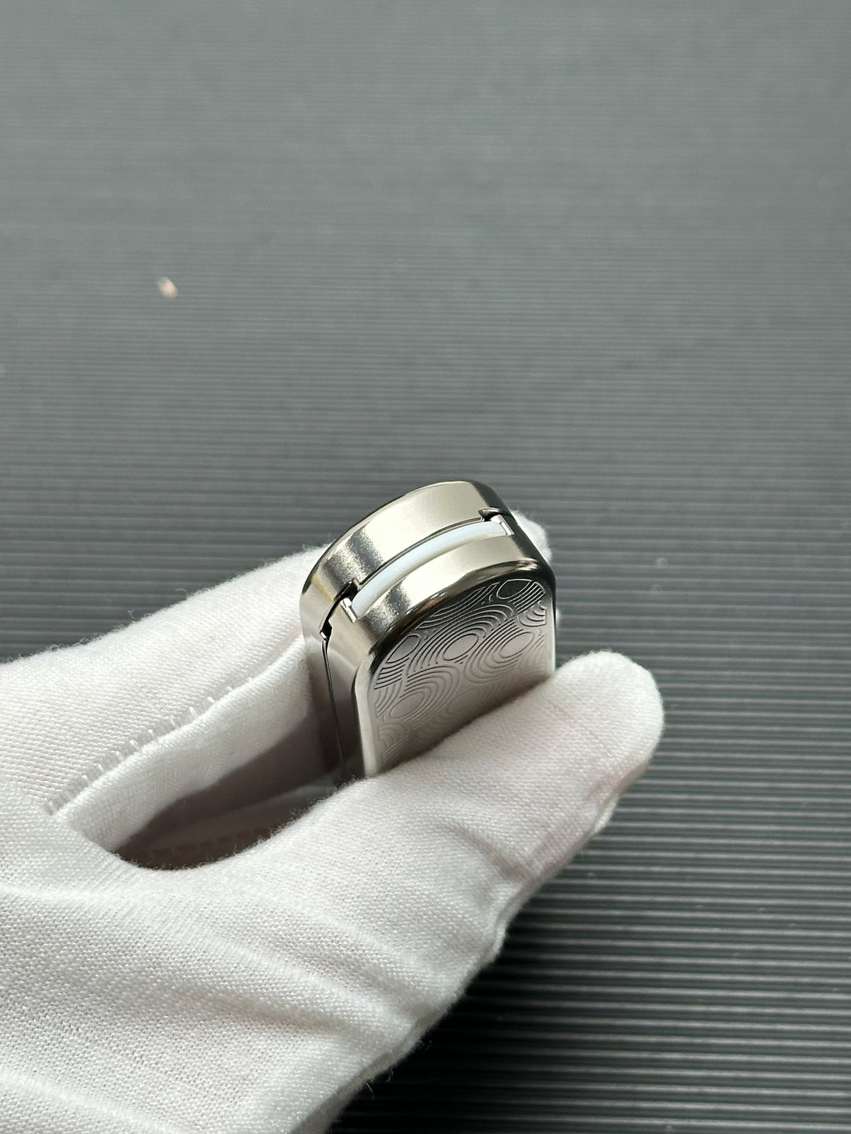 Ming Yin Titanium Engraved