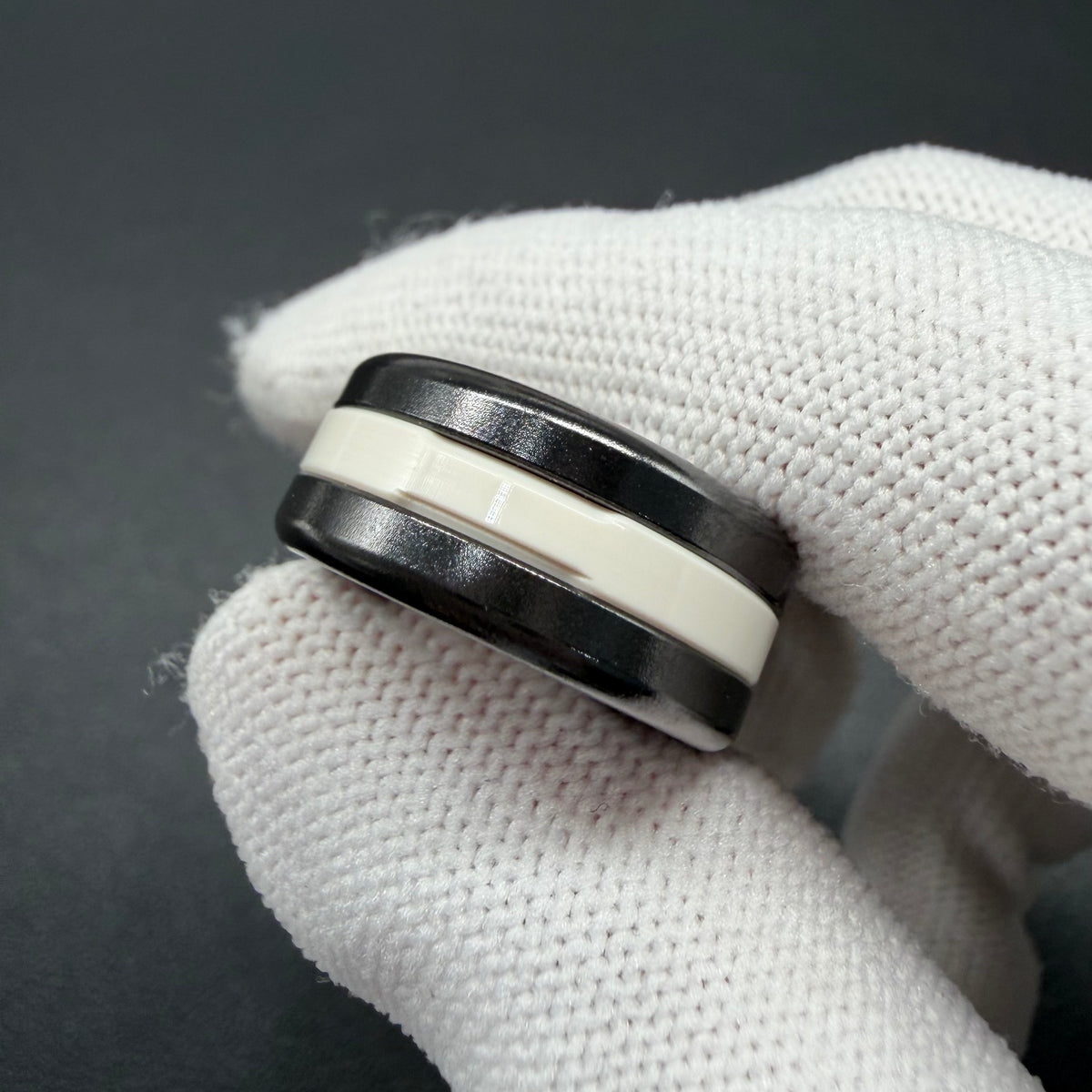 Kong Zirconium