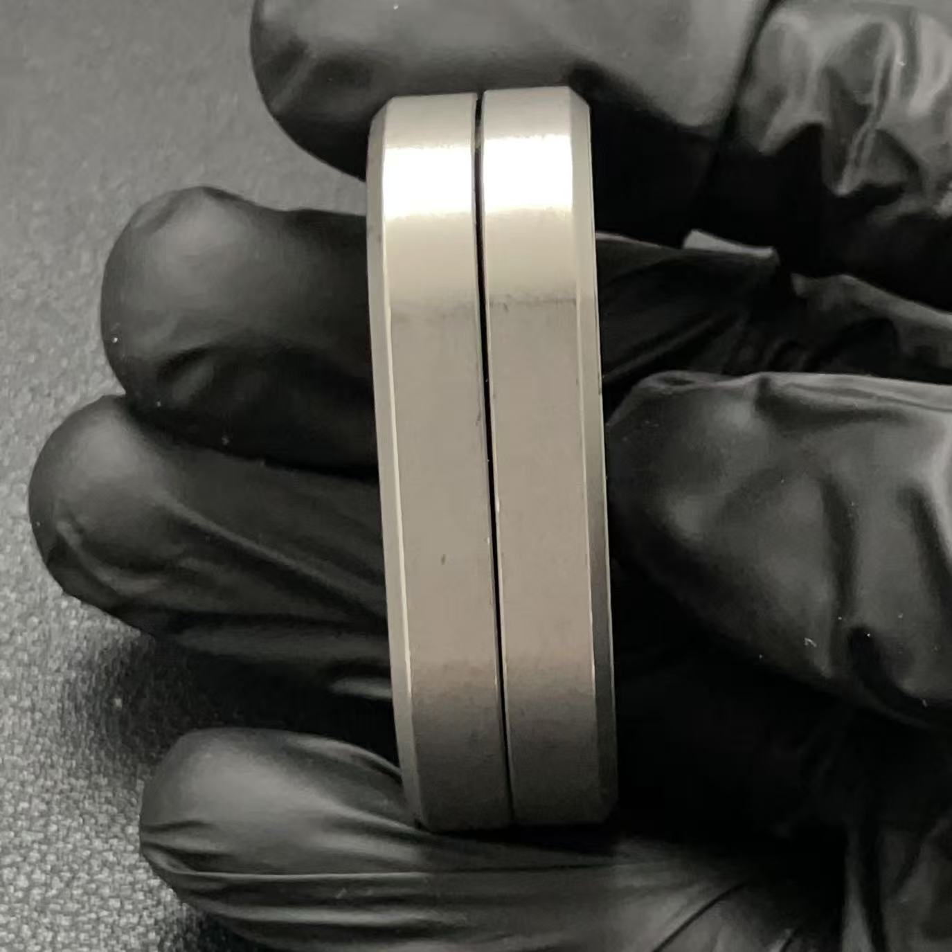 F2 Titanium