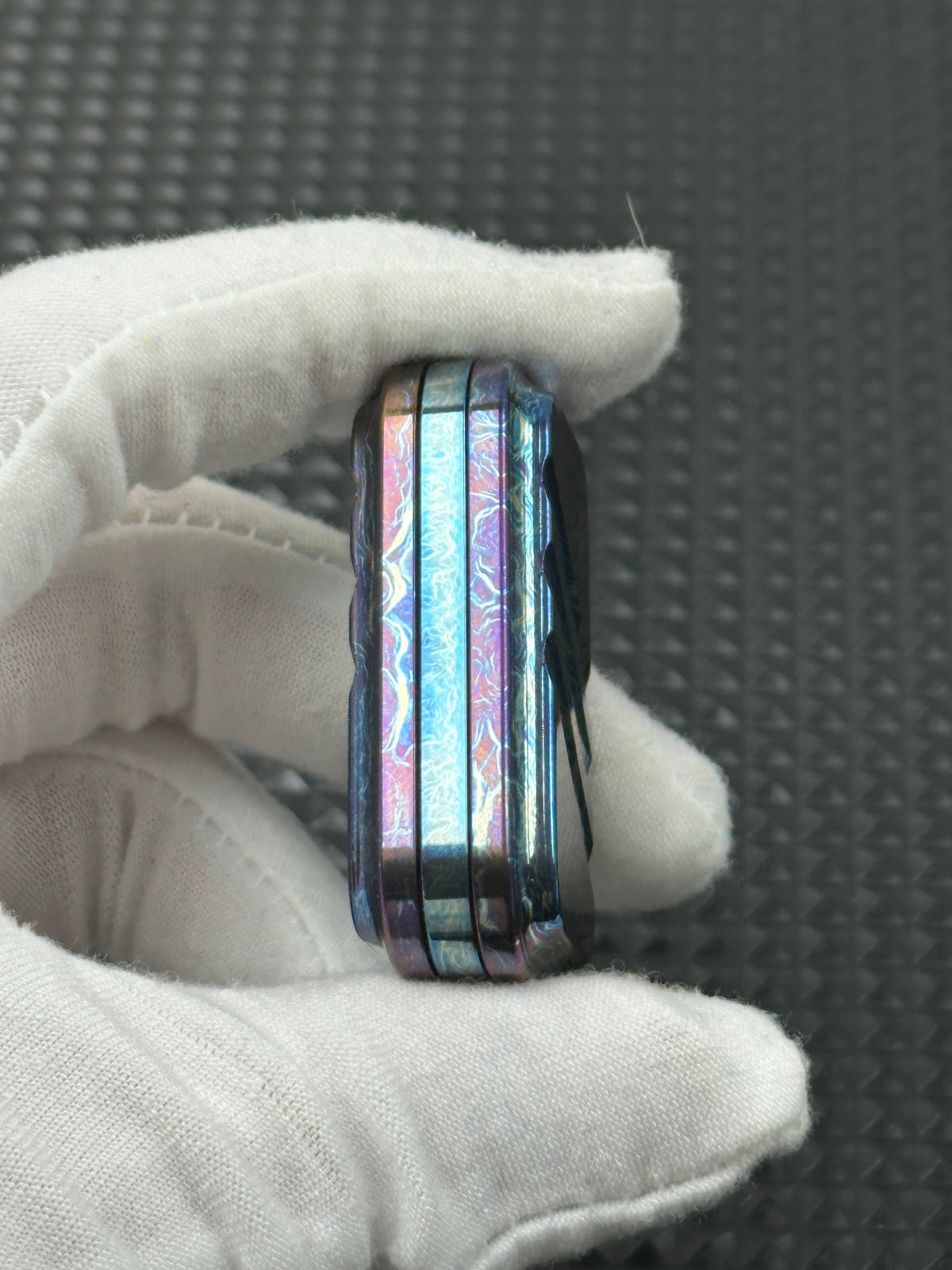 Lucky Candy Titanium