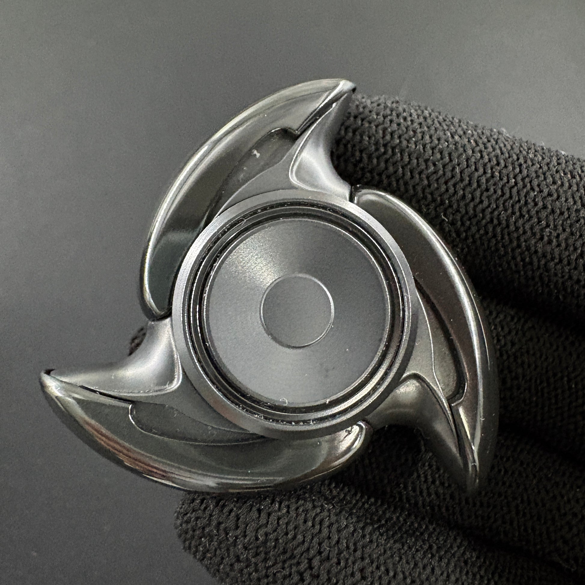 Liquid Zirconium