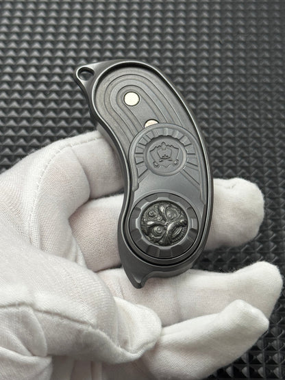 Pea Pod r Stainless Steel