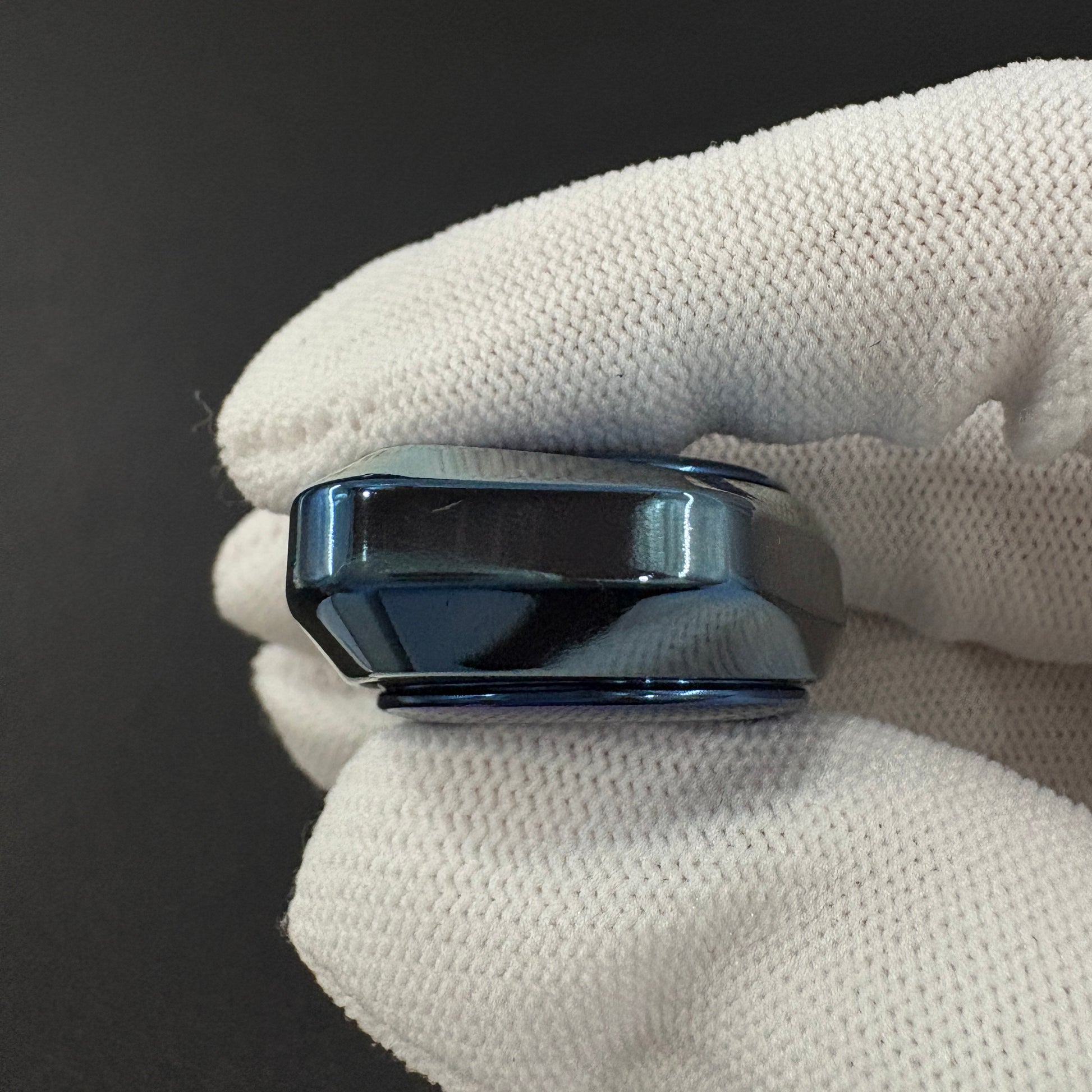 Phantom Dual Leaf Zirconium