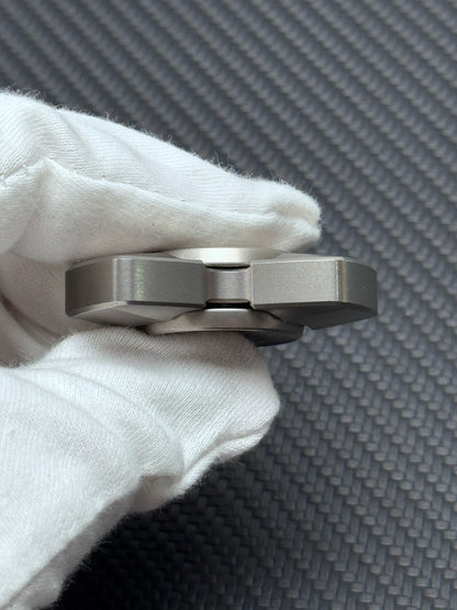Gentle Breeze Titanium