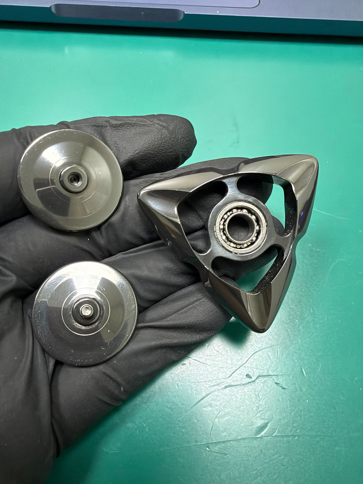 Mave 1.0 Zirconium Polished