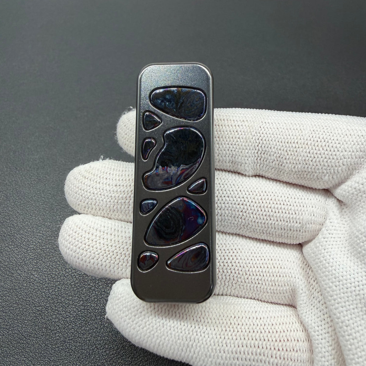 Snake Zirconium
