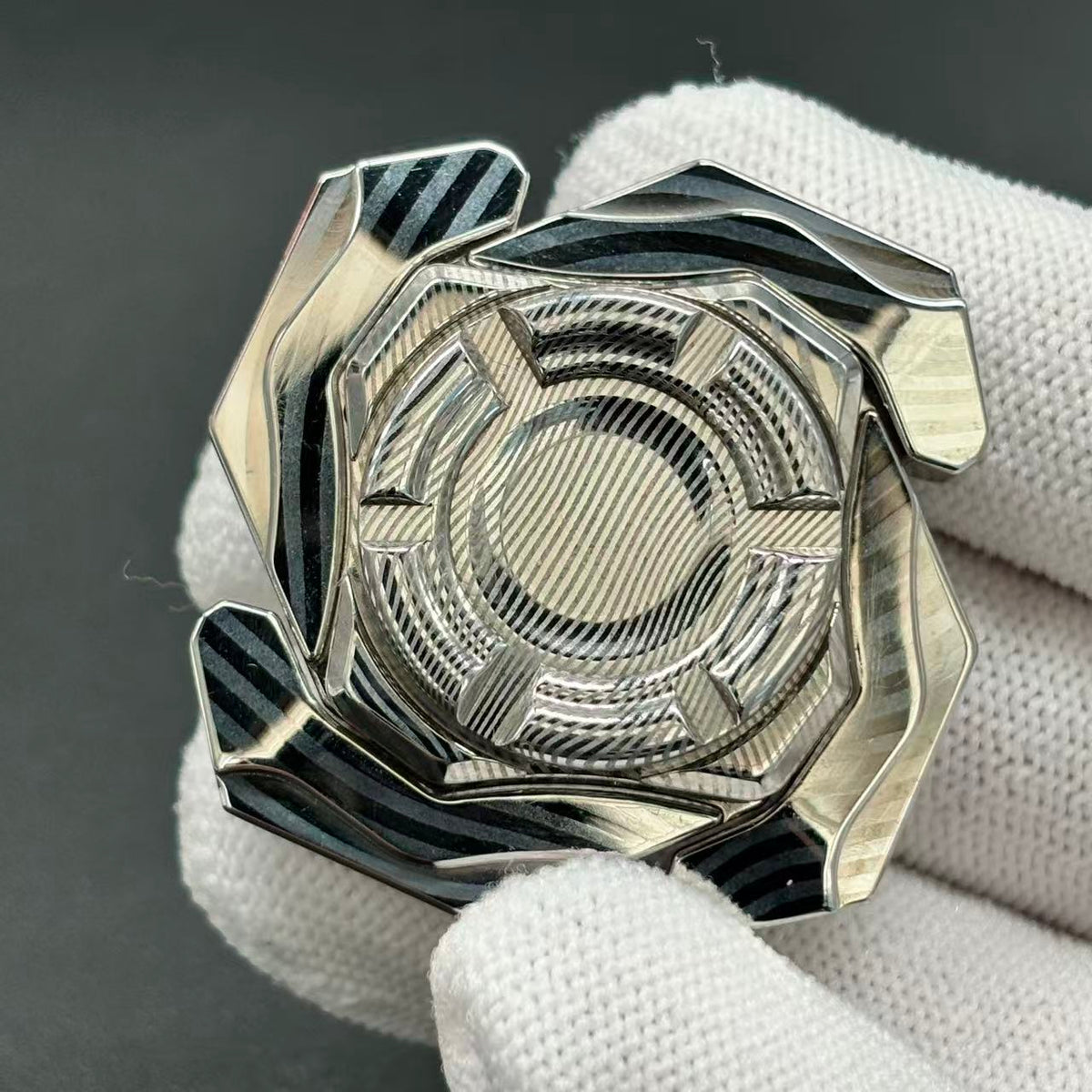 Haze Shell Opening Damasteel
