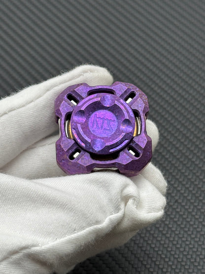 Spinner Crystallized Titanium